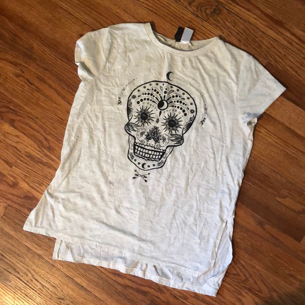 Cream candy skull T-shirt